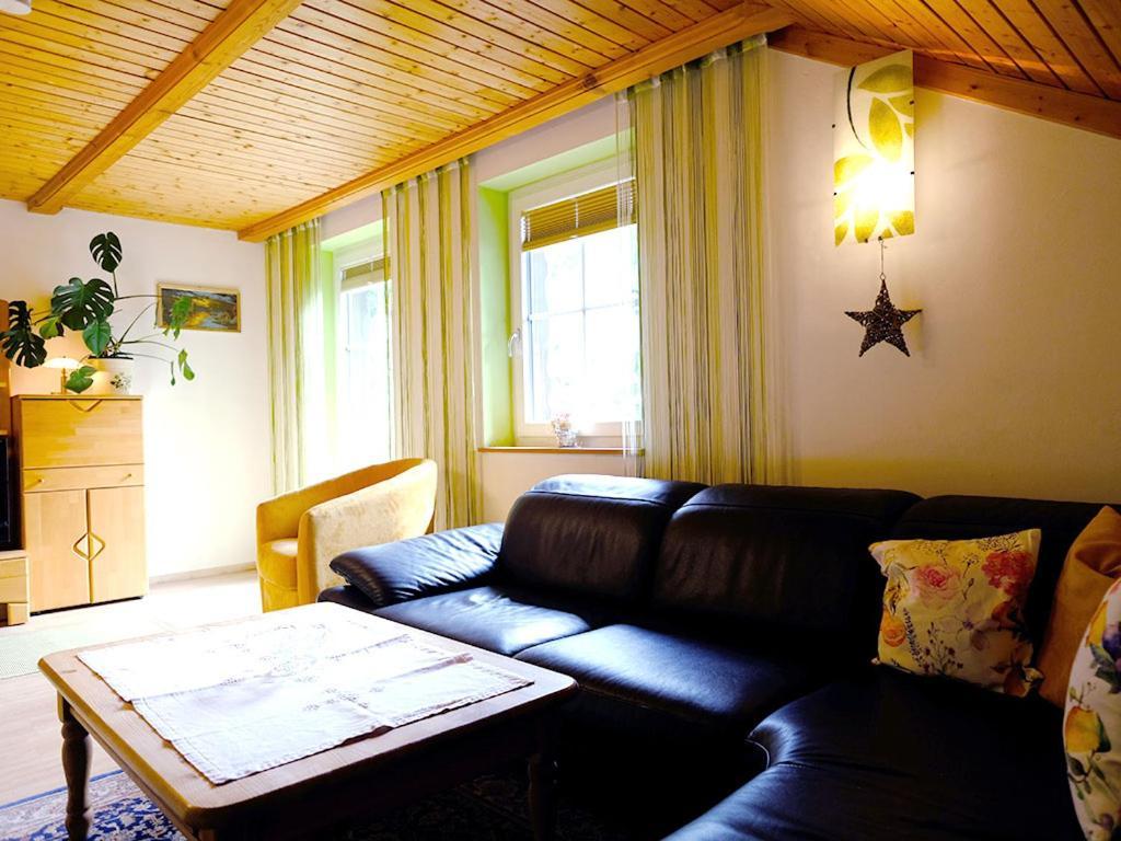 Haus Kremser Bad Kleinkirchheim Szoba fotó